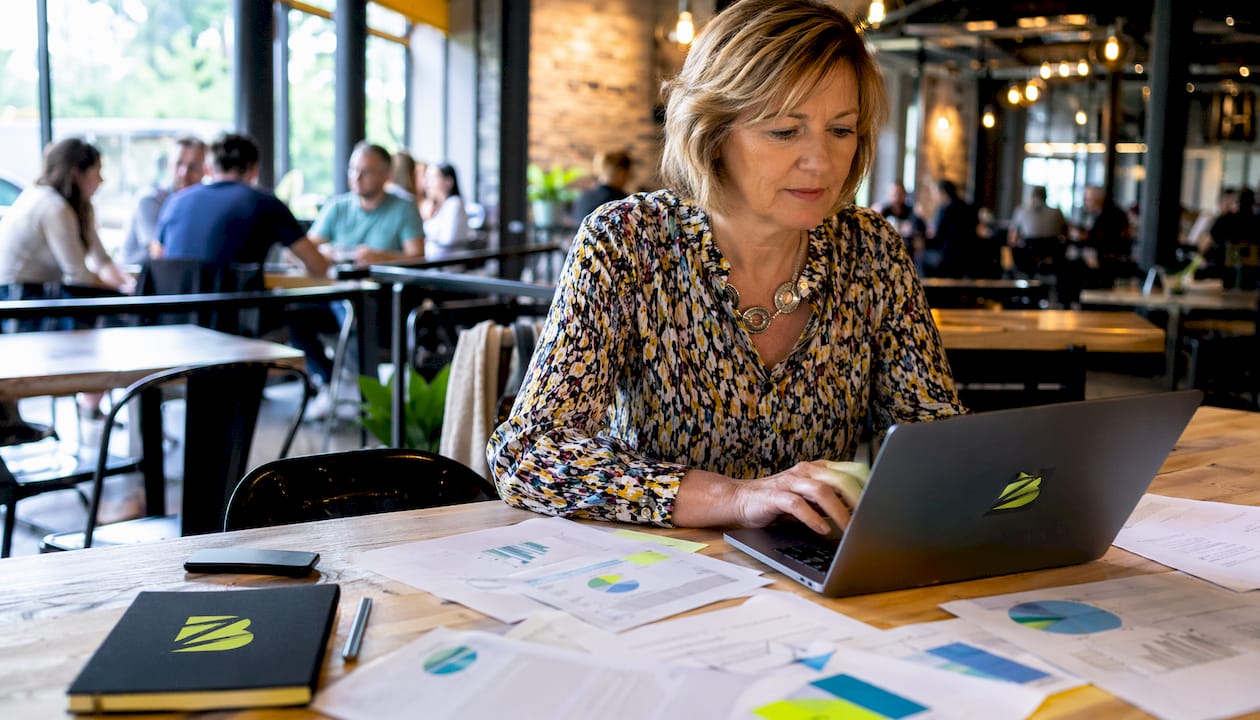 Une cheffe d’entreprise engagée dans la transformation numérique de son activité.